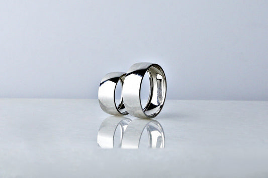 925 Sterling Silver Wedding Domed Ring, Bold Dome Ring for Engagement, Elegant Wedding Bands, Round Classic Silver Ring, Custom Engraving