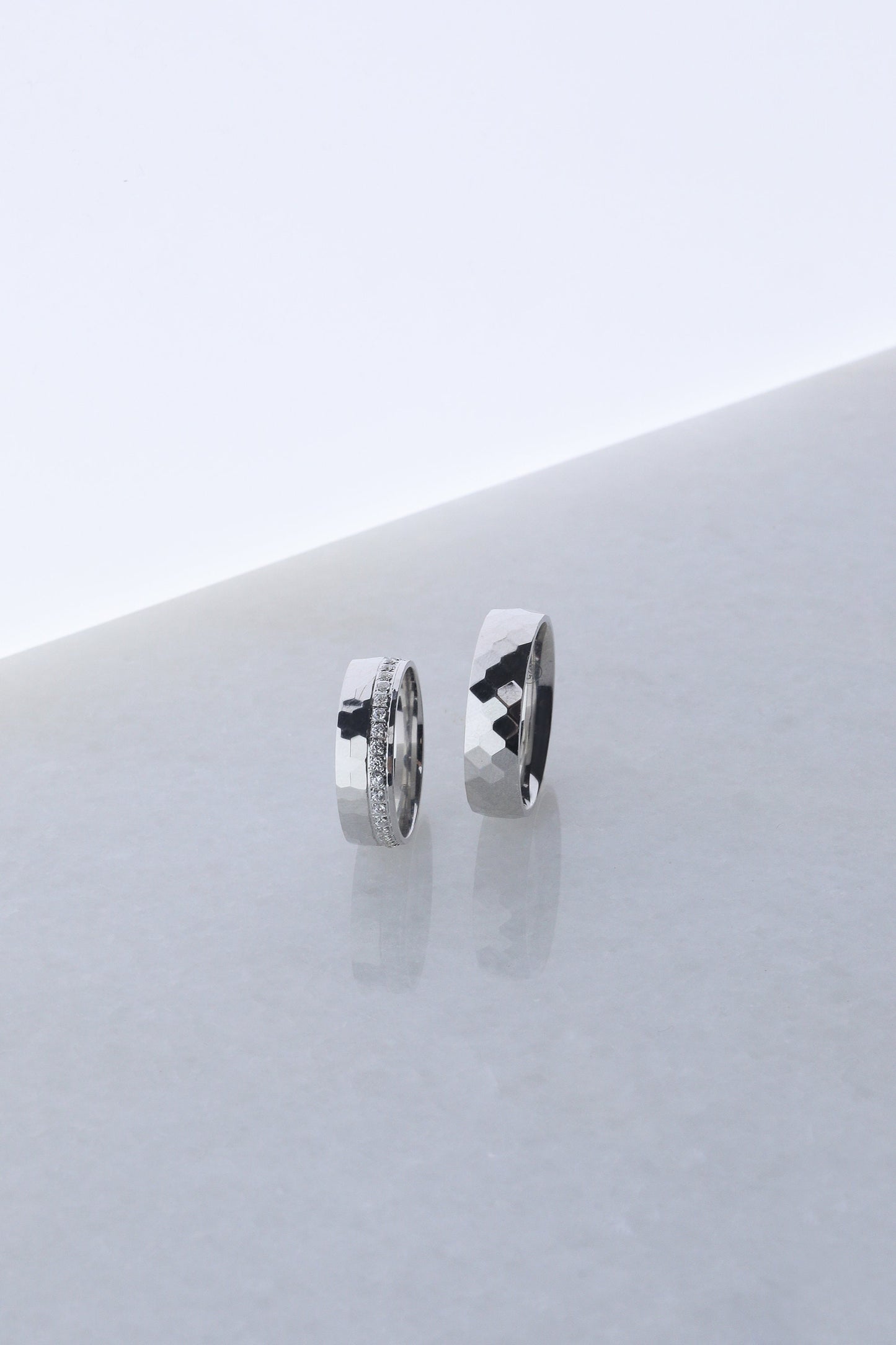 925 Sterling Silver Hammered Wedding Ring Set, Chic Cubic Design Diamond Simulant Silver Ring, Women's Men's Gold Wedding Band, Gift for Her