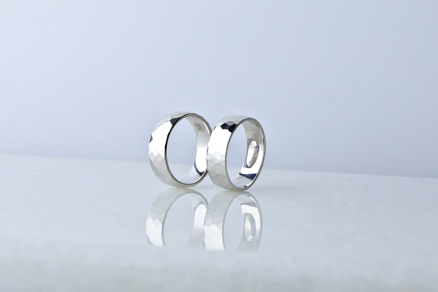 925 Sterling Silver Dainty High Polished Ring, Real Silver Hammered Soft-Edged Ring, Elegant Wedding Band, Anniversary Gift for Her Him