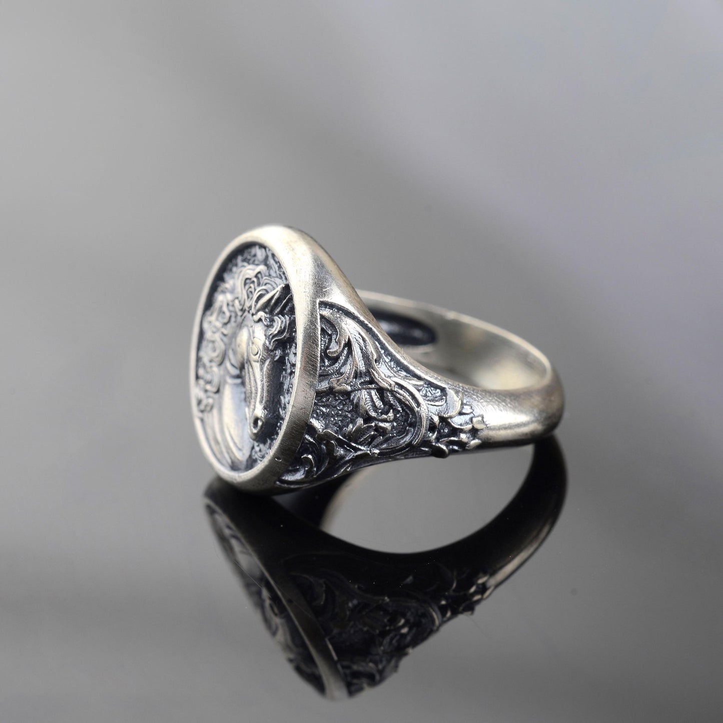 Engraved Horse Head Ring, Sterling Silver Plated, Animal Signet