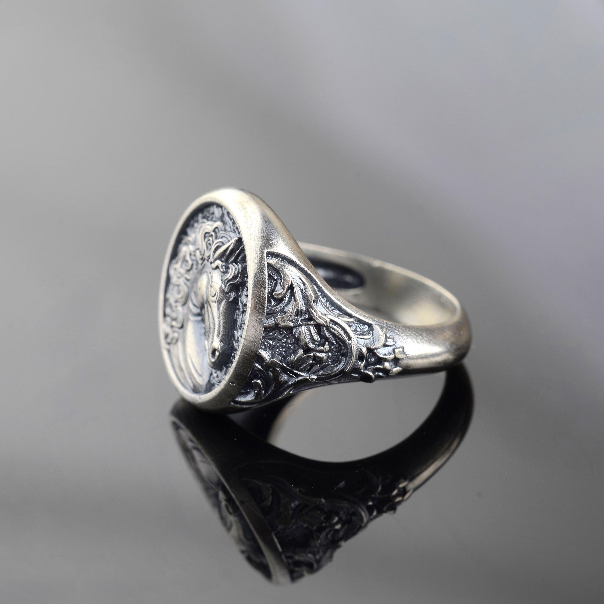 Engraved Horse Head Ring, Sterling Silver Plated, Animal Signet