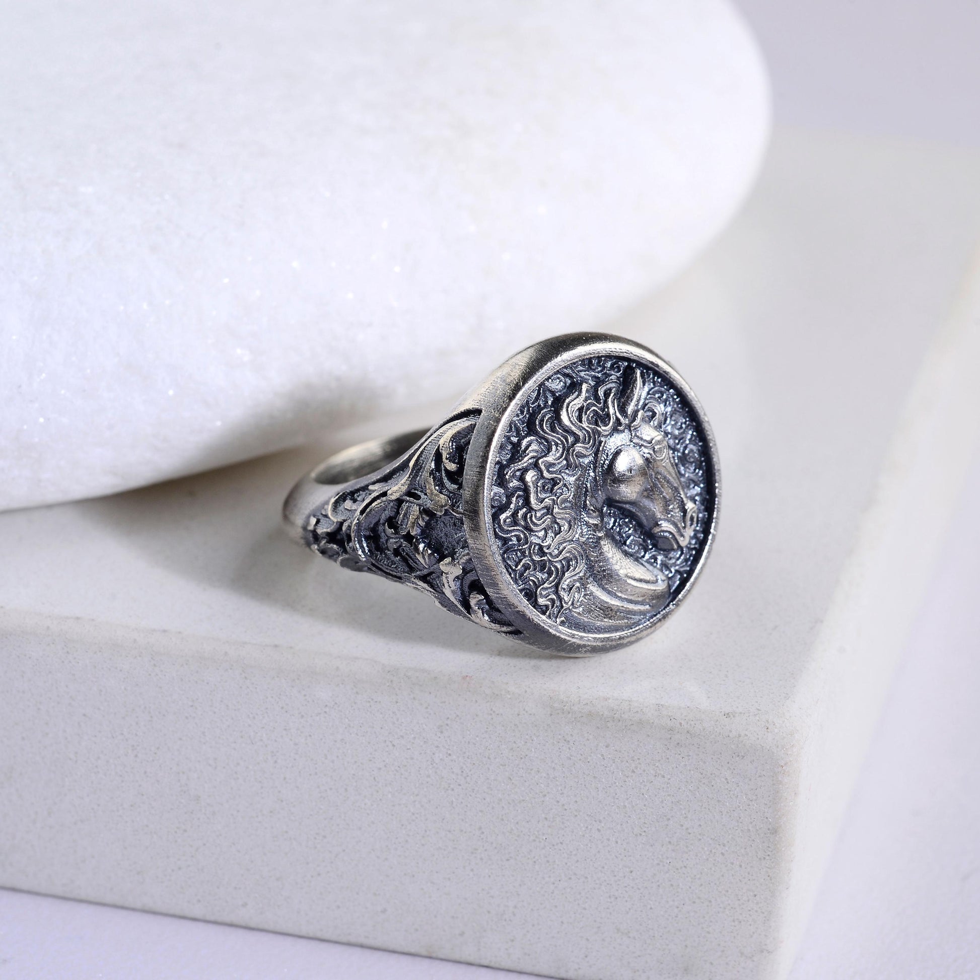 Engraved Horse Head Ring, Sterling Silver Plated, Animal Signet