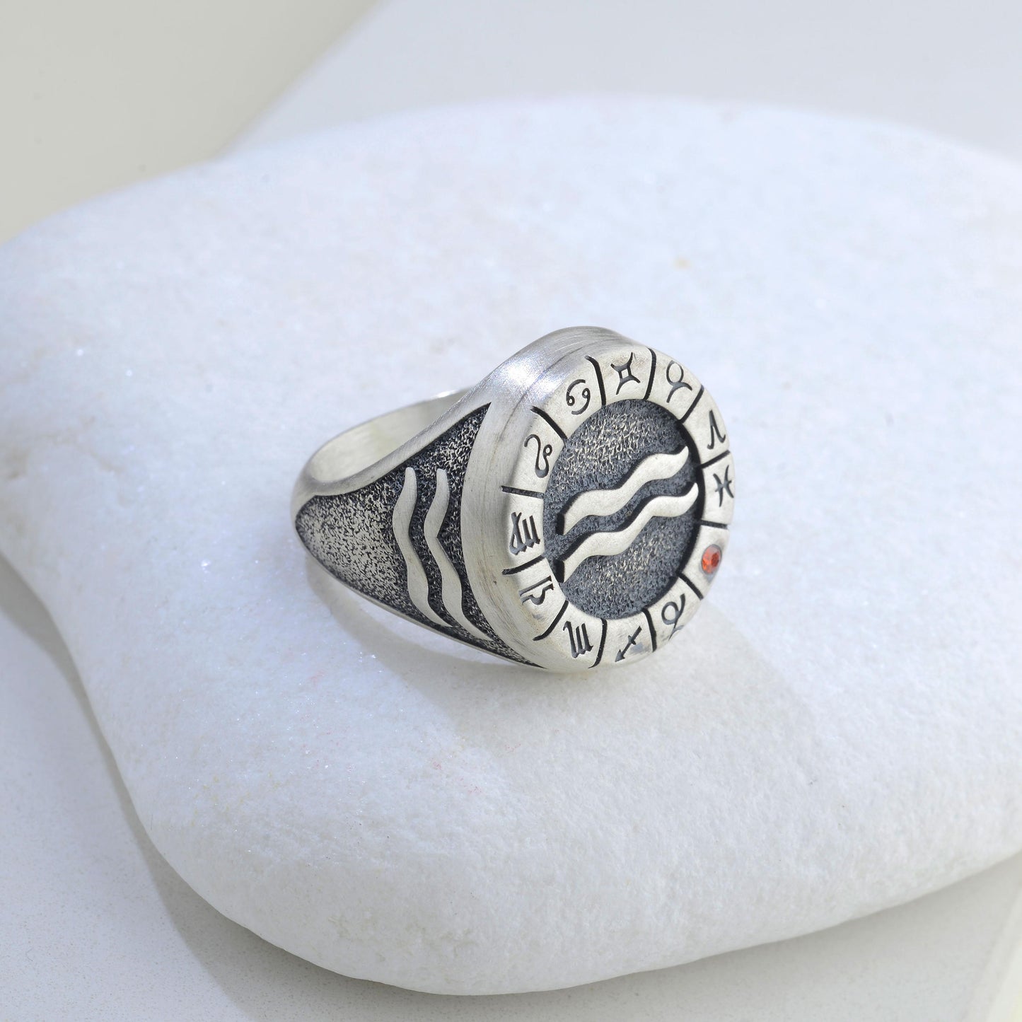 Sterling Silver Aquarius Zodiac Ring: Horoscope Astrology Gift