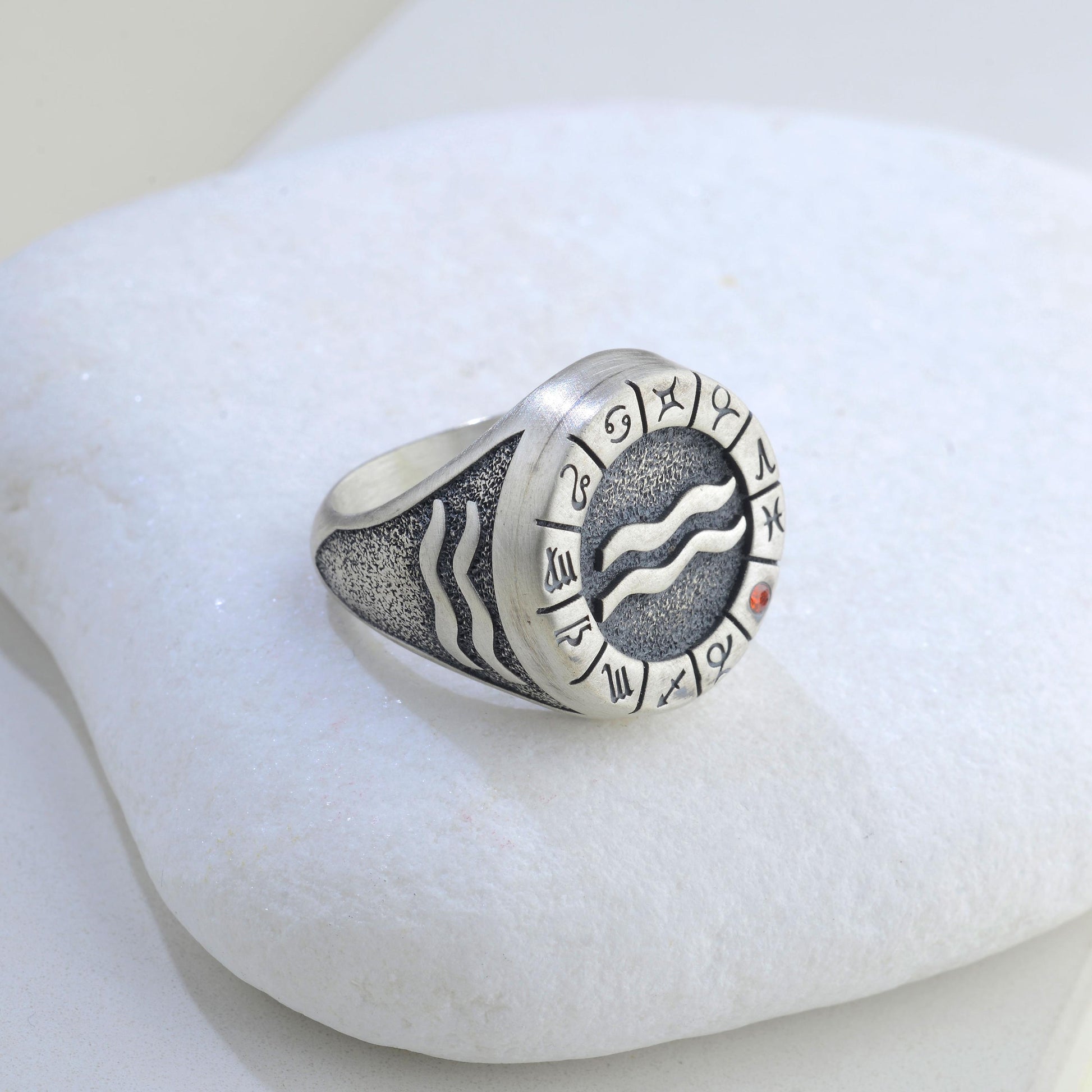 Sterling Silver Aquarius Zodiac Ring: Horoscope Astrology Gift