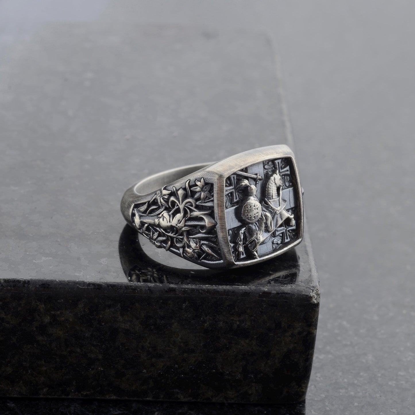 925 Sterling Silver Crusader Knight Ring, Knight Signet Silver Ring, Ring for Men, Silver Templar Knight  Ring, Unique Men's Gift
