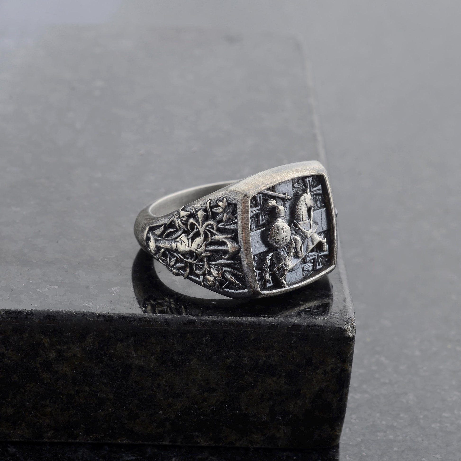 925 Sterling Silver Crusader Knight Ring, Knight Signet Silver Ring, Ring for Men, Silver Templar Knight  Ring, Unique Men's Gift