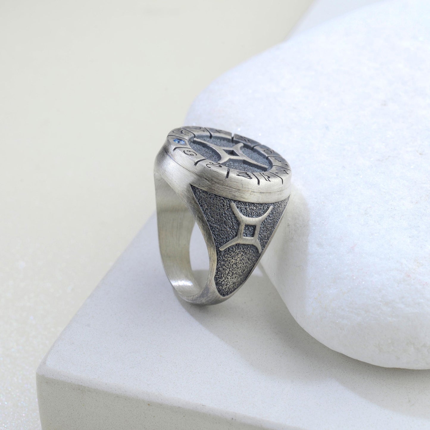 Sterling Silver Gemini Zodiac Ring: Horoscope Astrology Ring