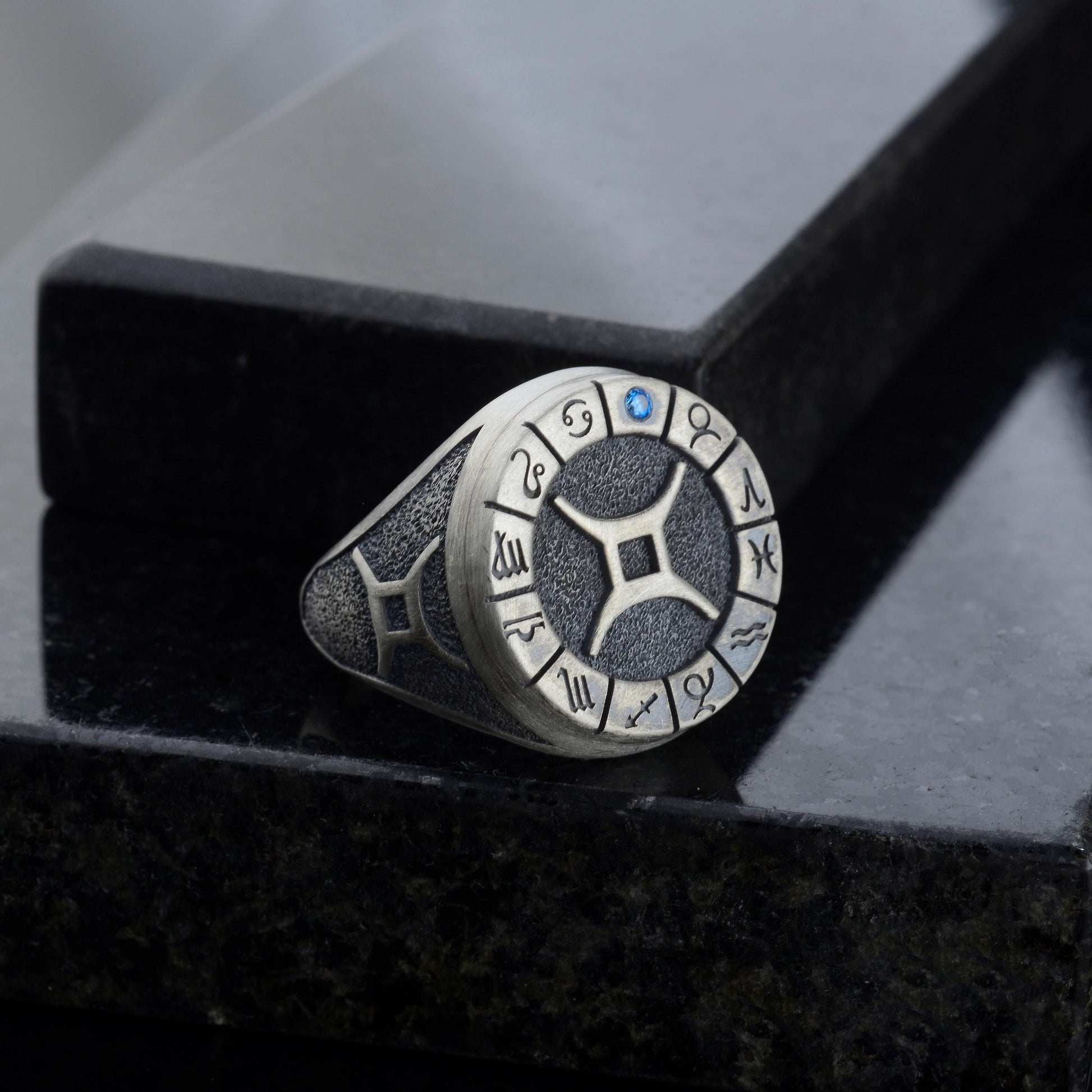 Sterling Silver Gemini Zodiac Ring: Horoscope Astrology Ring