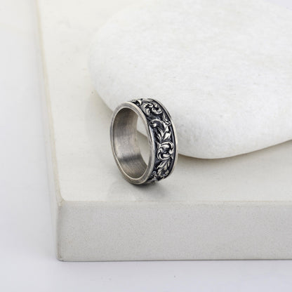 Sterling Silver Leaf Pattern Ring, Unisex Floral Band