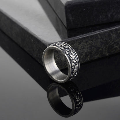 Sterling Silver Leaf Pattern Ring, Unisex Floral Band