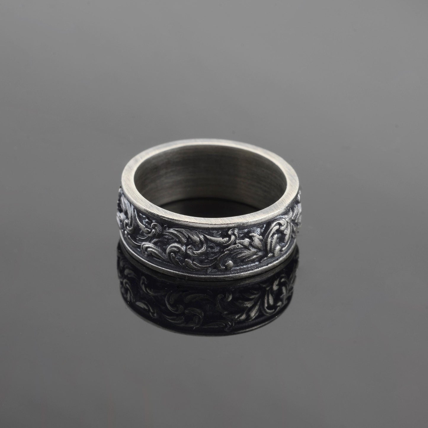 Sterling Silver Leaf Pattern Ring, Unisex Floral Band
