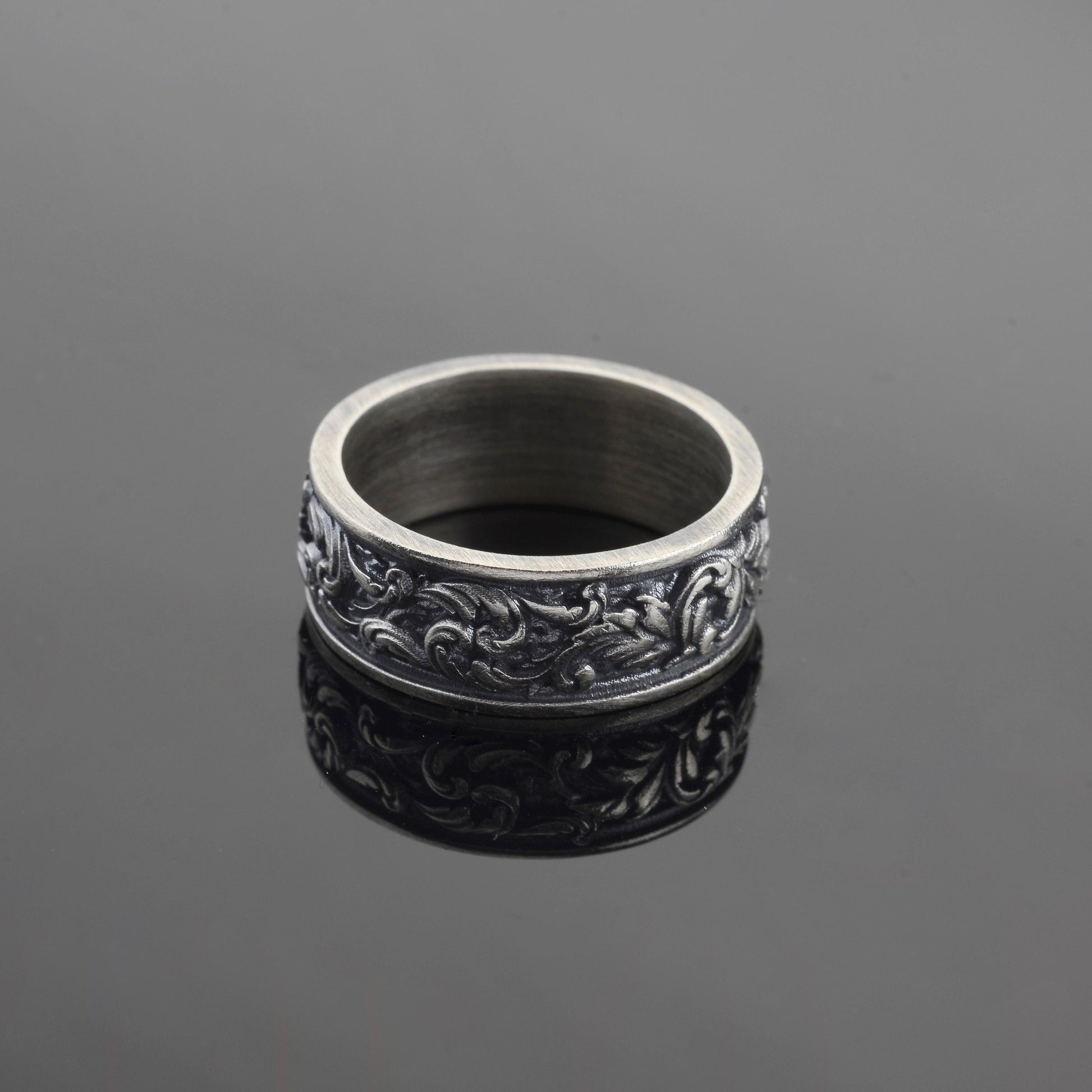 Sterling Silver Leaf Pattern Ring, Unisex Floral Band