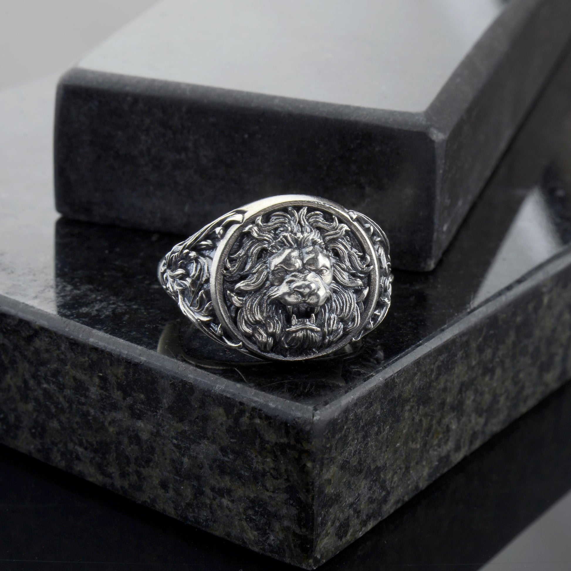 Sterling Silver Lion Head Signet Ring: Handmade Animal Jewelry