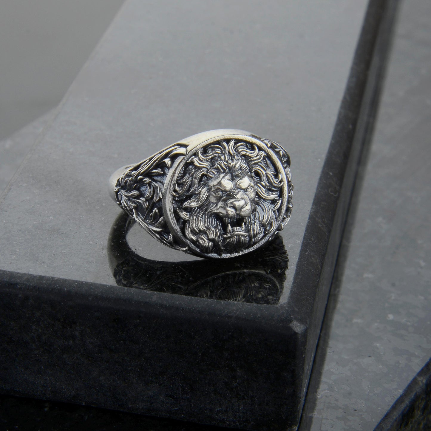 Sterling Silver Lion Head Signet Ring: Handmade Animal Jewelry