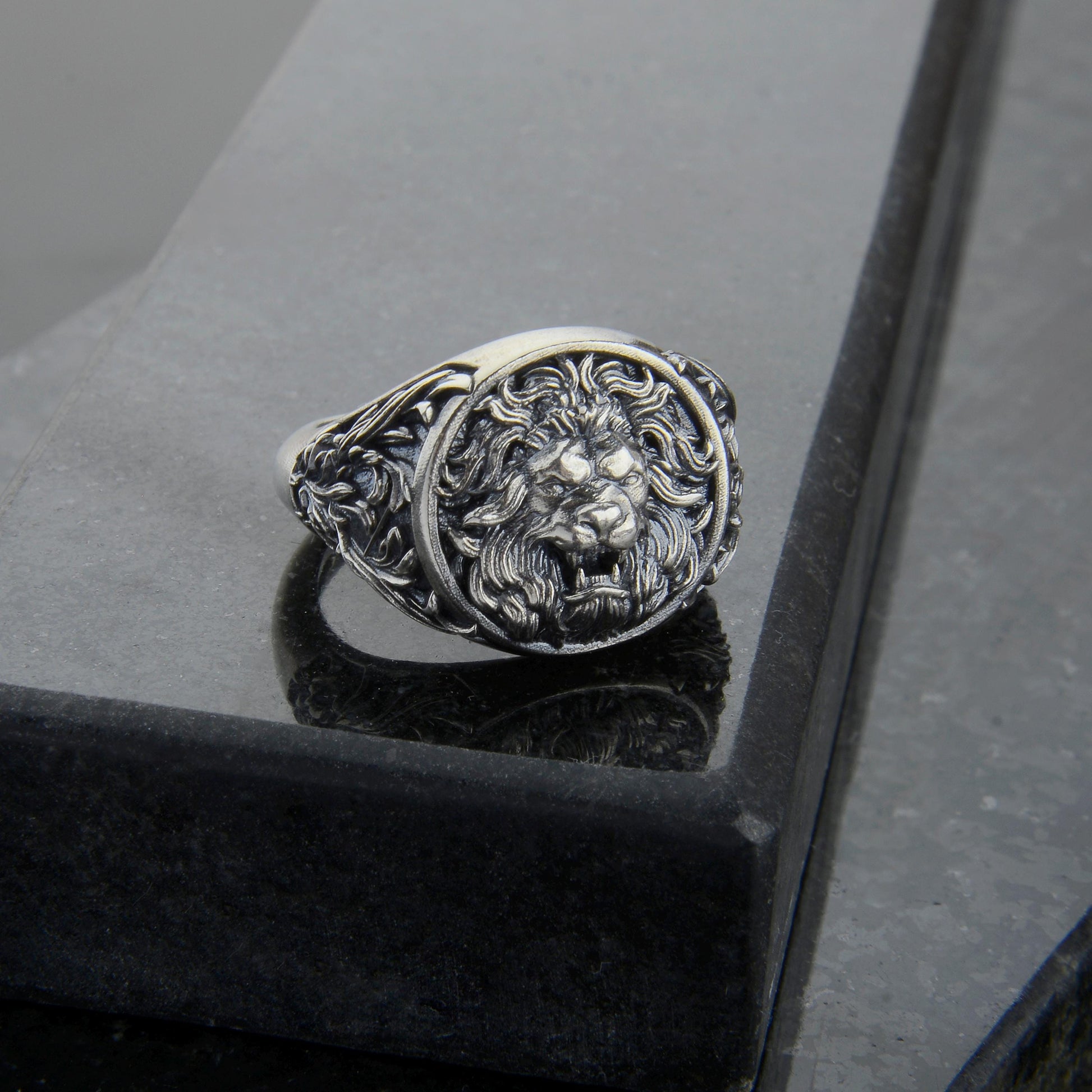 Sterling Silver Lion Head Signet Ring: Handmade Animal Jewelry