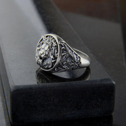 Sterling Silver Lion Head Signet Ring: Handmade Animal Jewelry