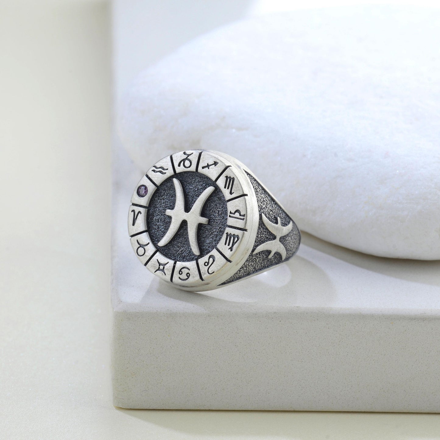 Sterling Silver Pisces Zodiac Ring: Horoscope Astrology Gift