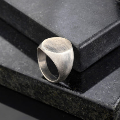 925 Sterling Silver Plated Signet Ring: Minimalist Vintage Band