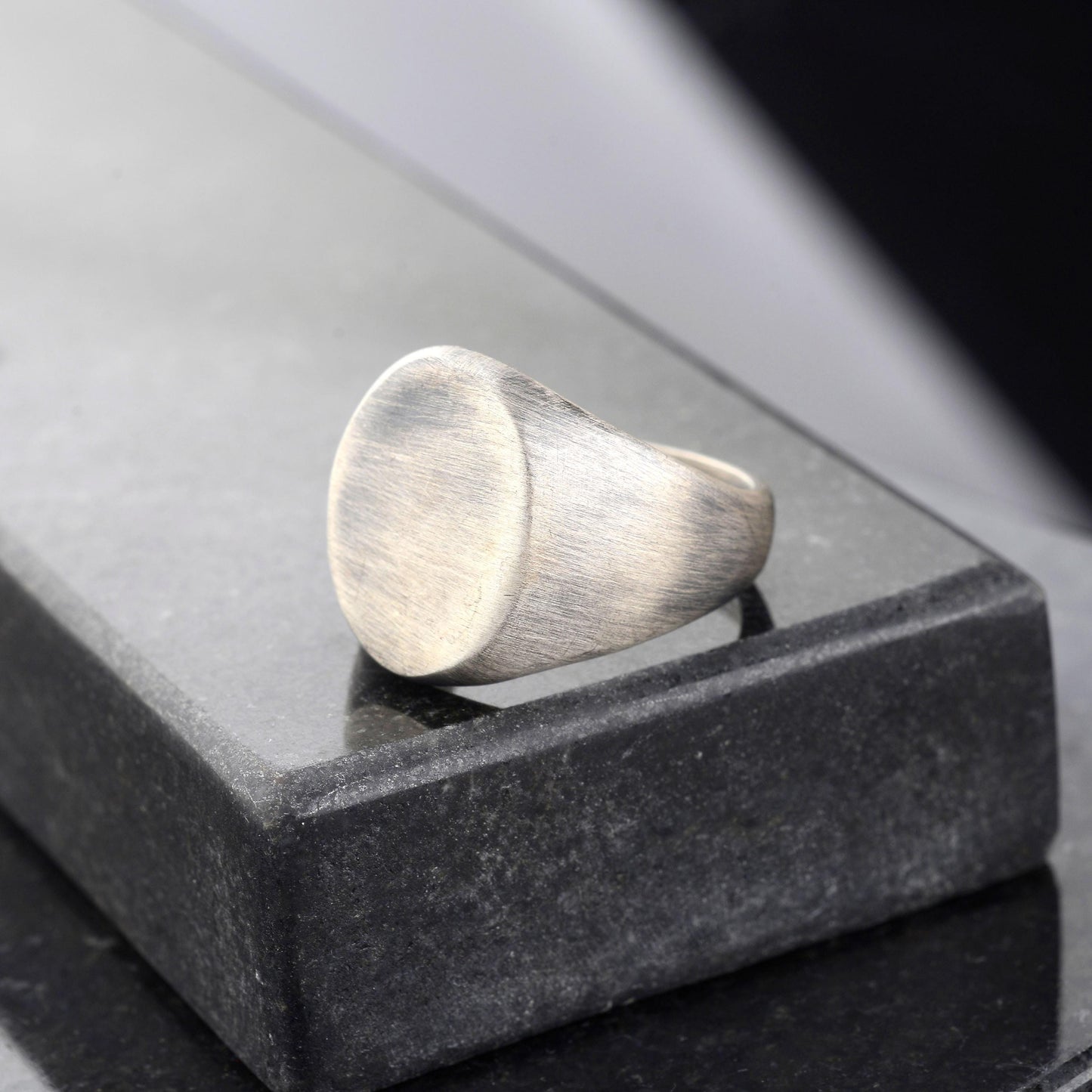 925 Sterling Silver Plated Signet Ring: Minimalist Vintage Band