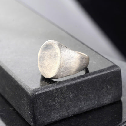925 Sterling Silver Plated Signet Ring: Minimalist Vintage Band