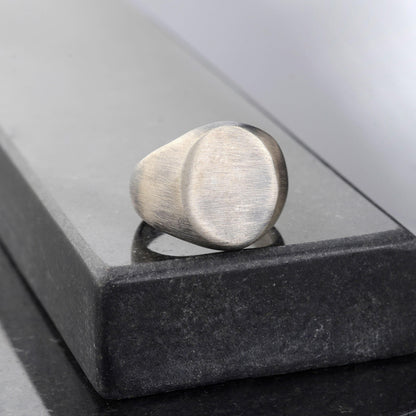 925 Sterling Silver Plated Signet Ring: Minimalist Vintage Band