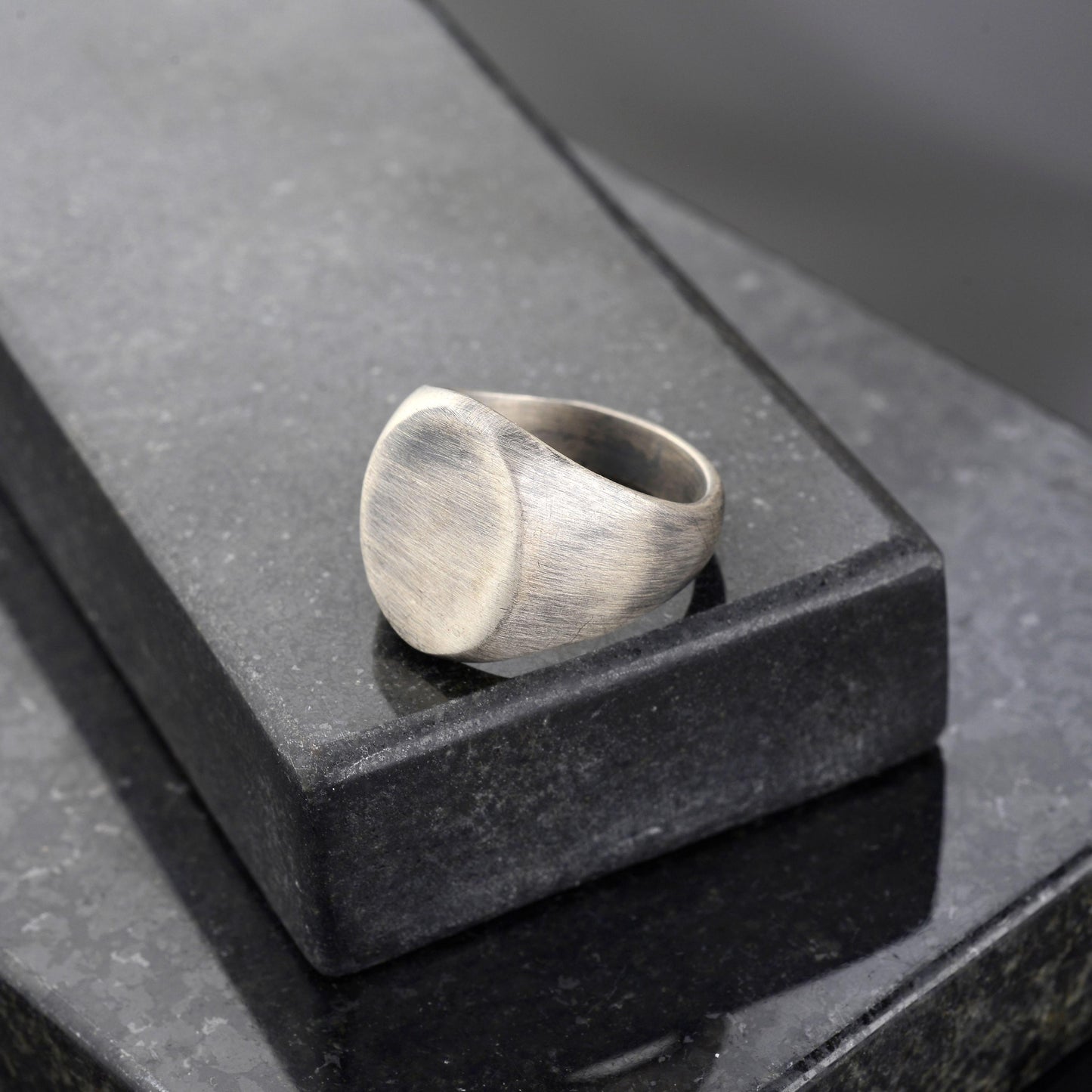 925 Sterling Silver Plated Signet Ring: Minimalist Vintage Band