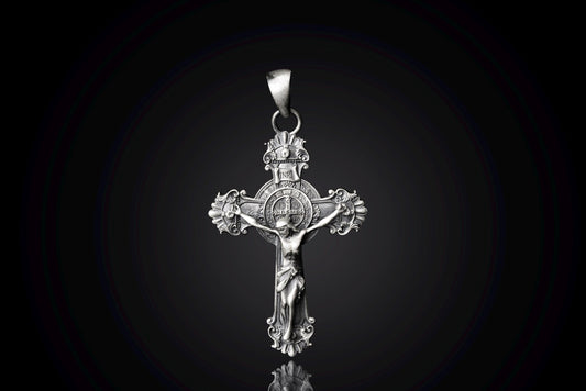 Cross Crucifix Pendant