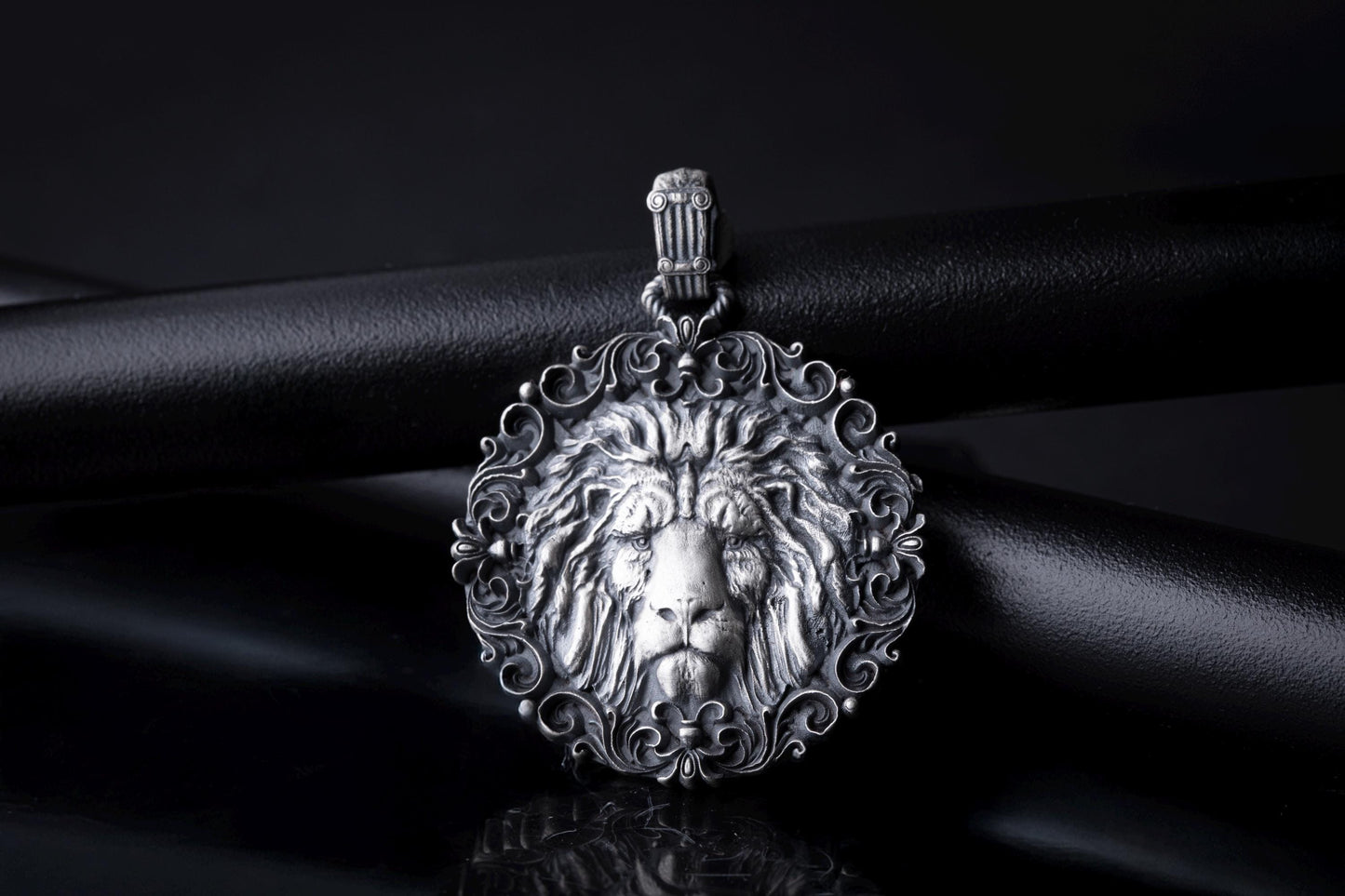Sterling Silver Lion Pendant
