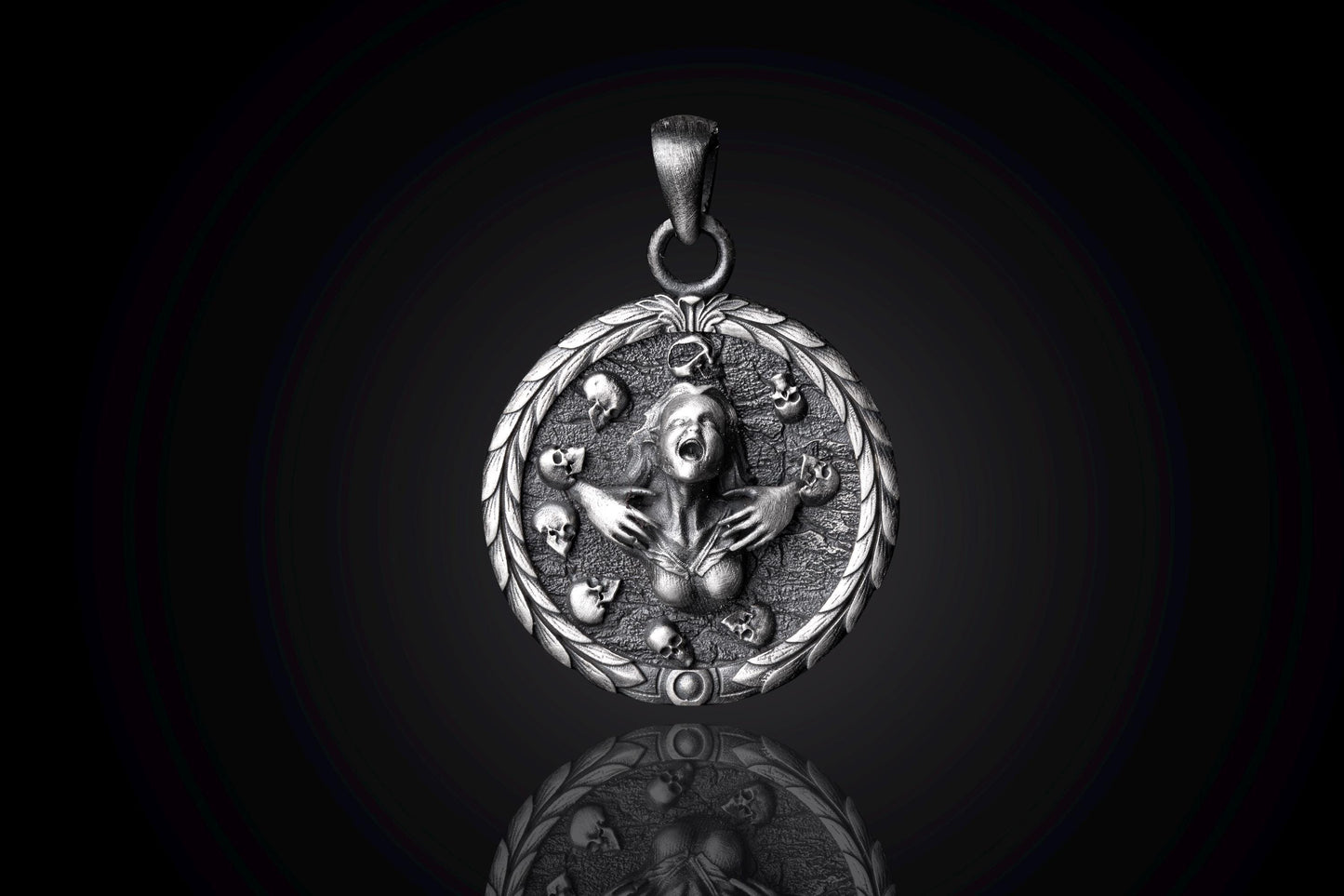 Screaming Woman Skull Pendant