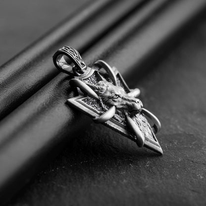 Sterling Silver Arrowhead Wolf Pendant featuring a detailed wolf head design on an arrowhead-shaped silver pendant, ideal for chain necklaces and silver jewelry collections.