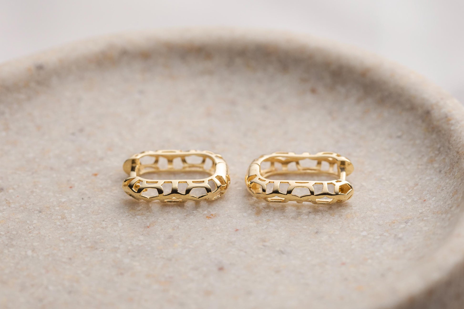 14k Gold Openwork Hoop Earrings, Geometric Cutout Gold Hoops, Minimalist Hollow Huggie Earrings, Everyday Earrings, Dainty Gold Jewelry