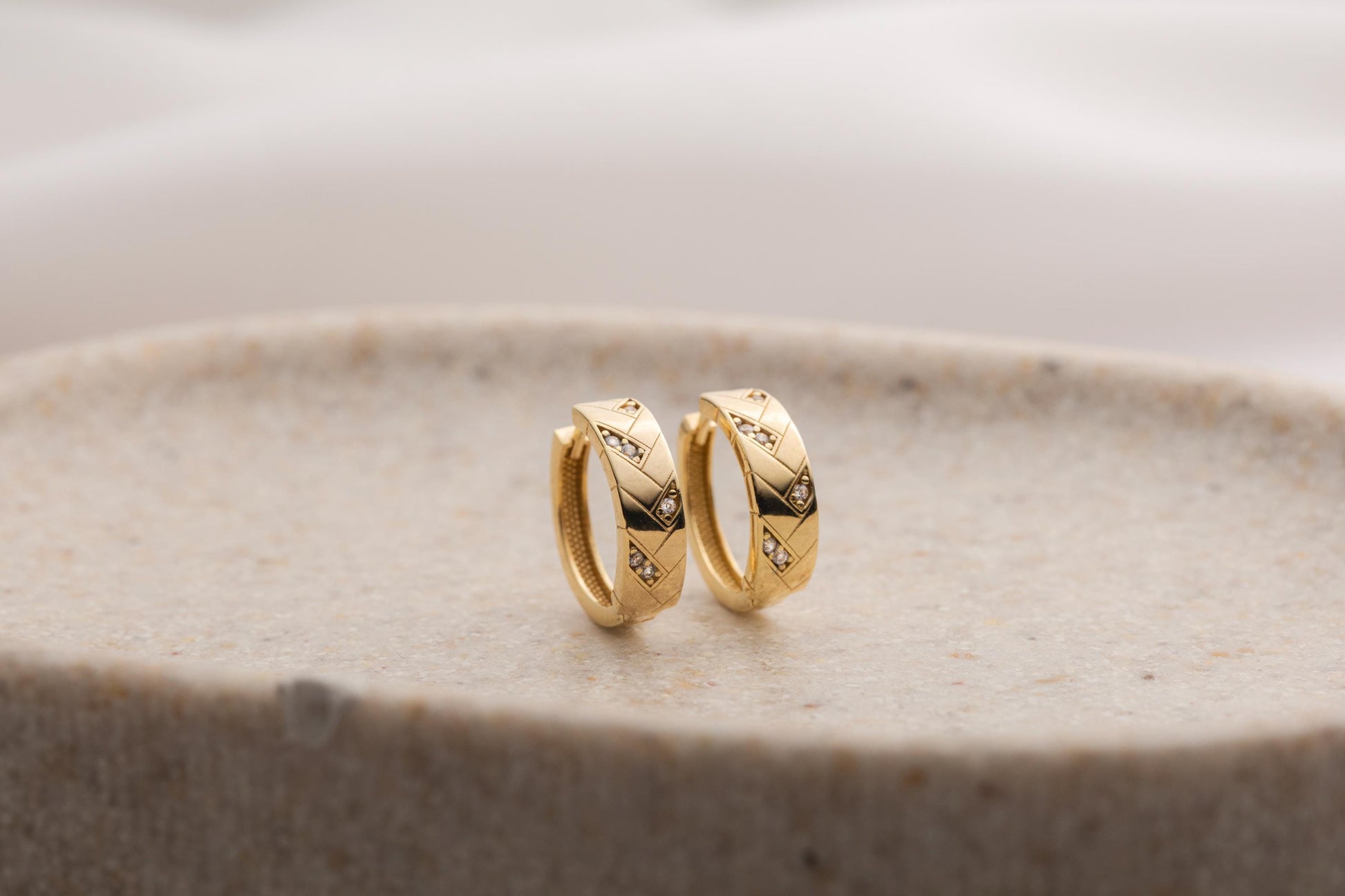 14k or Sterling Silver Vintage Earrings, Solid 14k Gold Huggie Hoop Earrings, Chunky Huggie Design,  Dainty Simple Earring, Cartilage