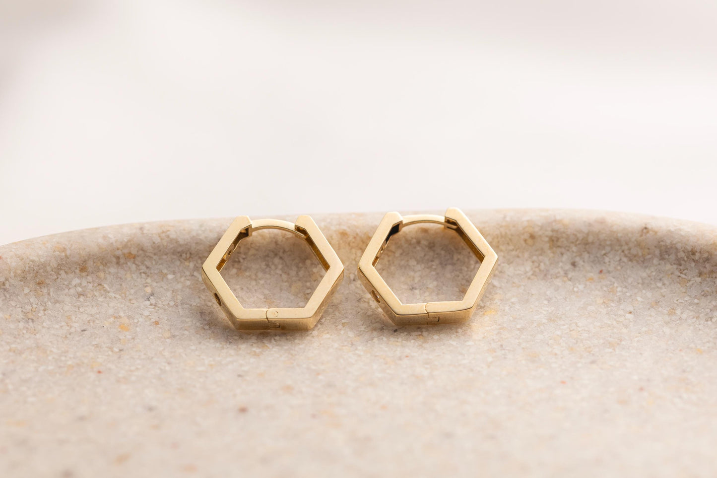 14k Gold Hexagon Huggie Hoop Earrings, Geometric Gold Earrings, Minimalist CZ Hoop, Modern Small Gold Hoops, Dainty Hexagon Earrings