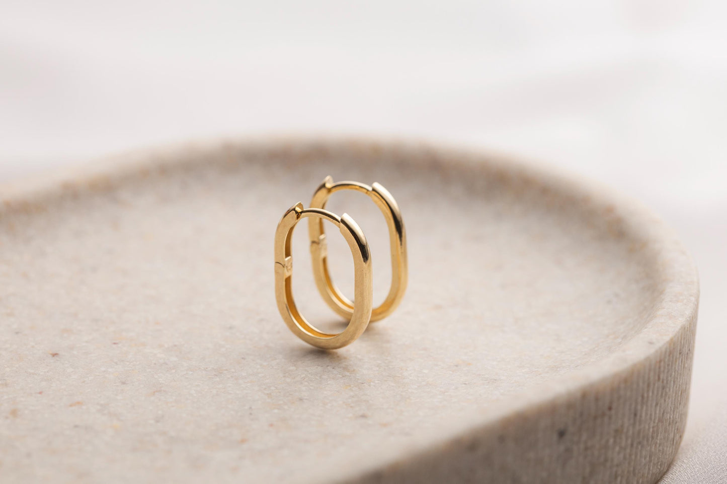 Geometric & Oval Hoop Earrings, Oval Huggie Hoop Earrings, 14K Gold Plated Minimalist Dainty Hoop Earrings, Gold Oval Hoop Earrings