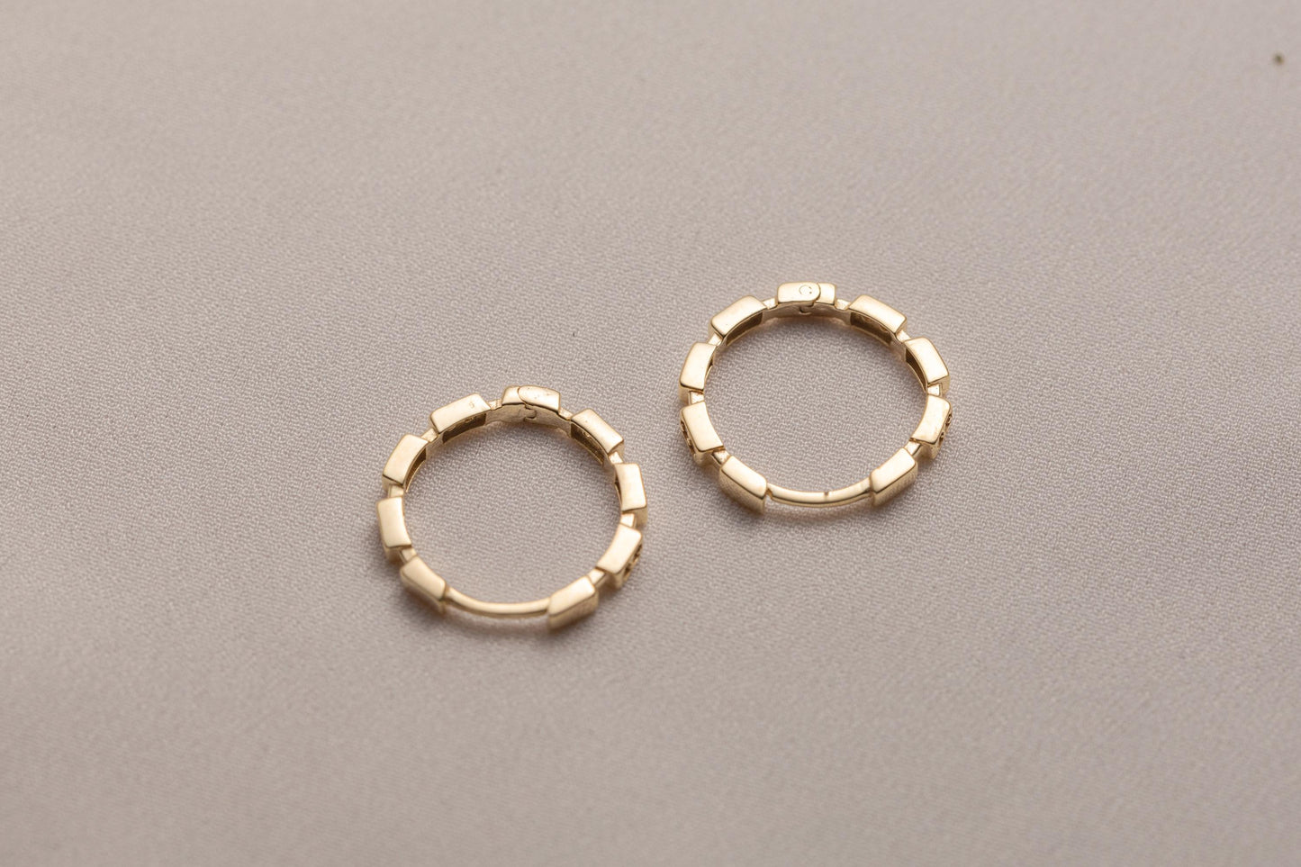 14K Gold CZ Huggie Hoop Earrings, Geometric Link Gold Hoops, Minimal Pave CZ Earrings, Modern Small Gold Hoop Earrings, Gold CZ Hoop Earring