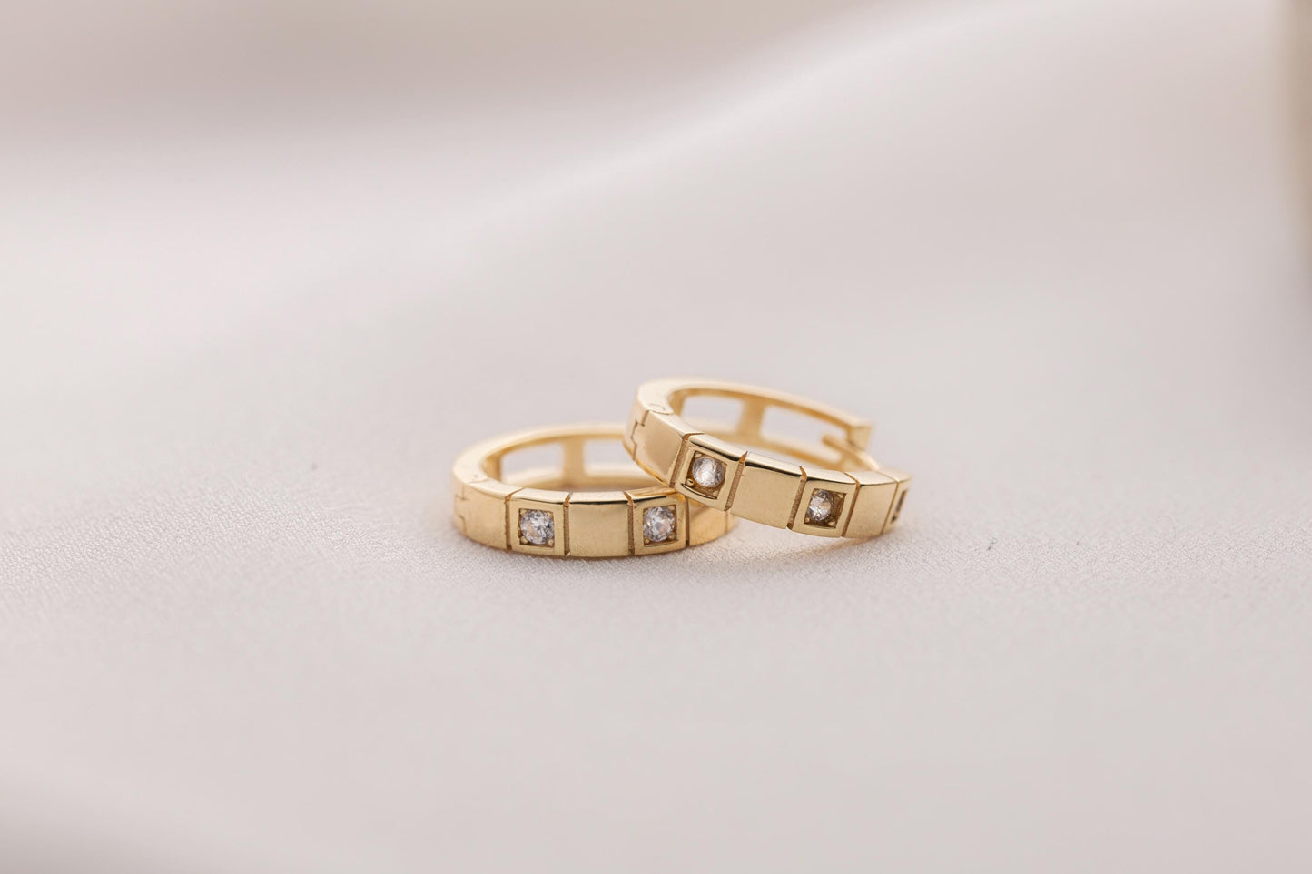 14k Gold Geometric Huggie Hoop Earrings, Square CZ Gold Huggies, Modern Chunky Small Hoop, Minimalist Gold Hoop, Dainty Everyday Earrings