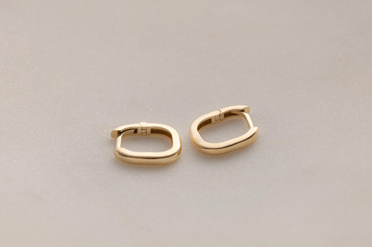 14K Gold Oval Huggie Hoop Earrings, Minimalist Small Gold Hoops, Chunky Geometric Hoop Earrings, Everyday Gold Huggies for Women