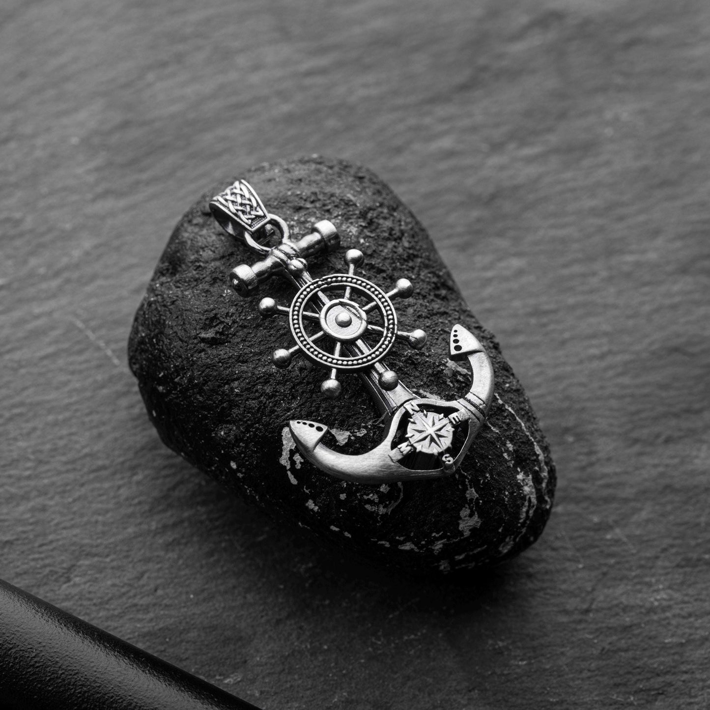 925 Sterling Silver Anchor Pendant